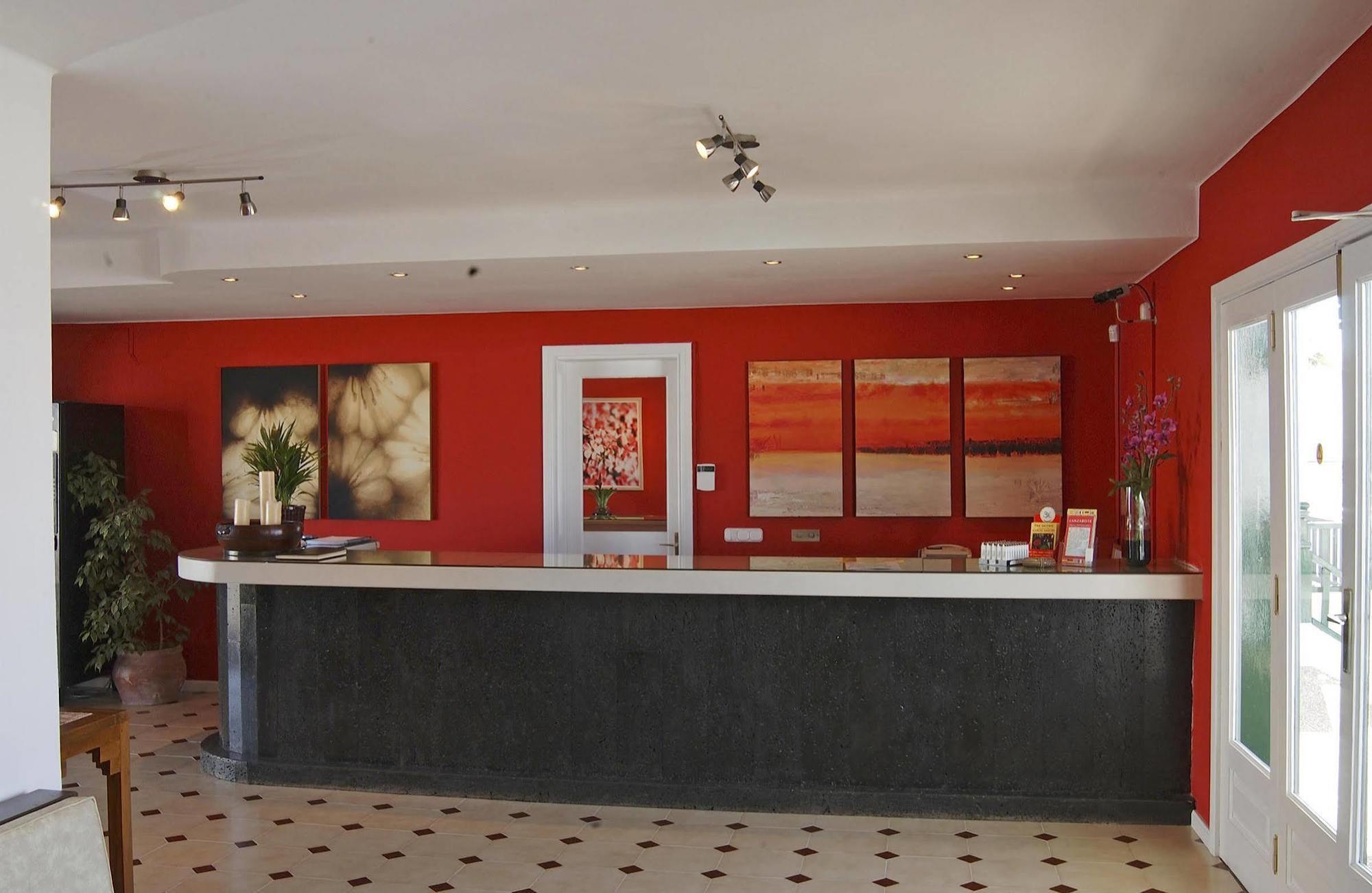 Apartamentos Los Pueblos Puerto del Carmen  Eksteriør bilde